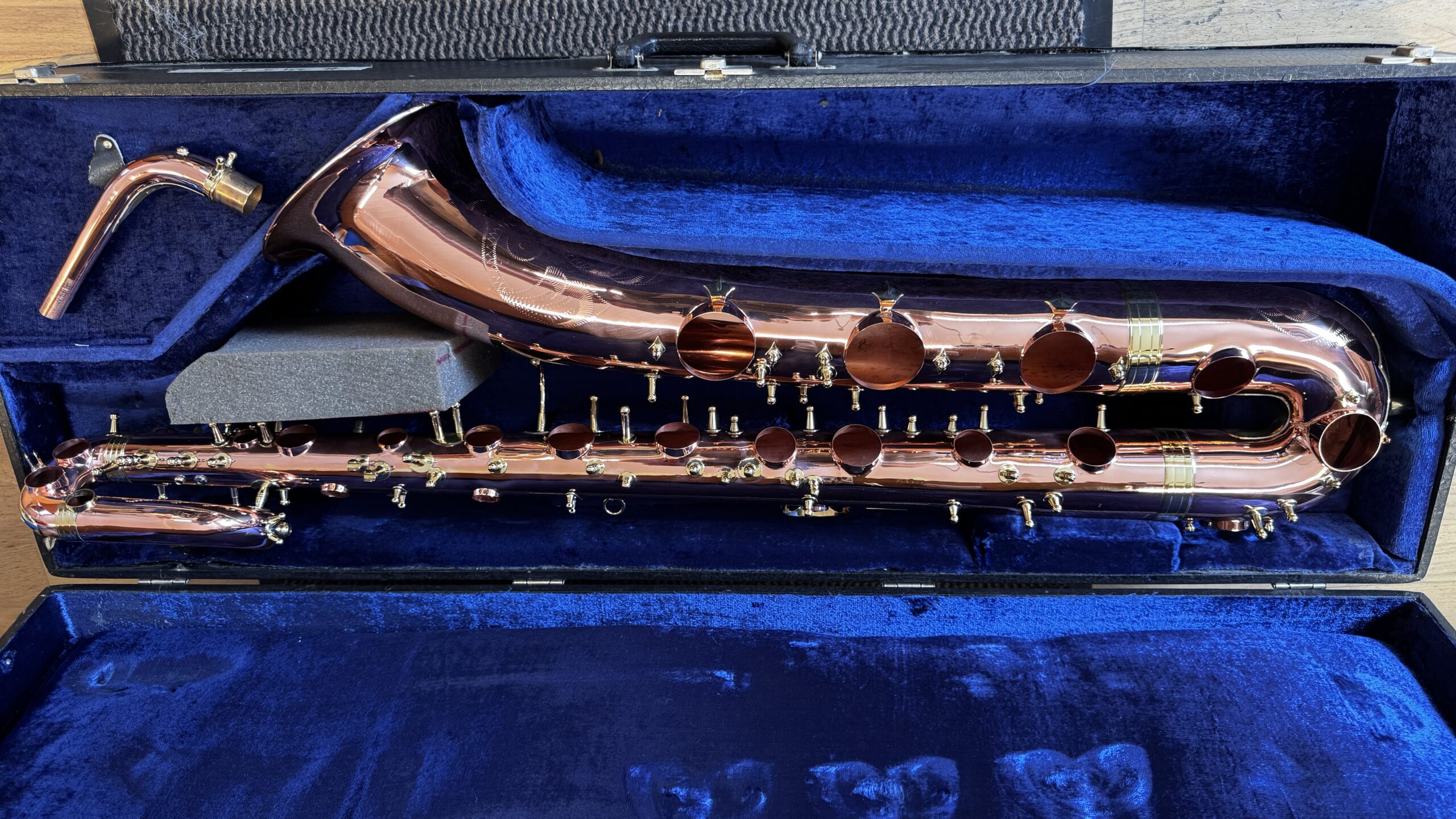 Poliert, gereinigt und neu lackiert